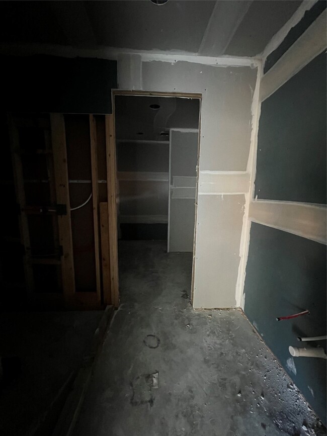 8108 Schneider St, Houston, TX 77093 - photo 3