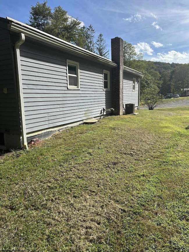 14324 Route 20 Rd S, Rock Cave, WV 26234 - photo 3