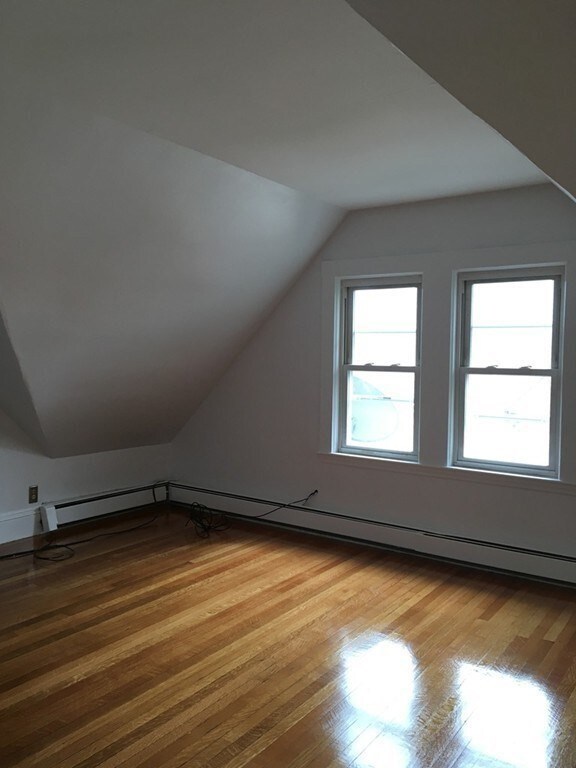 107 Ocean St unit 3, Lynn, MA 01902 - photo 5