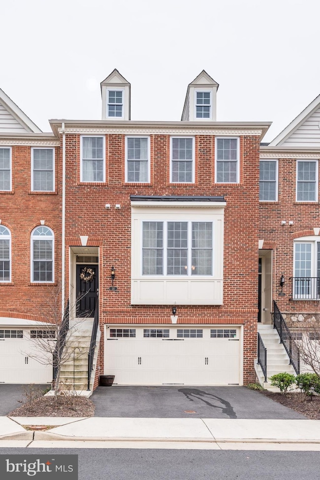 211 Cenning Terrace, Purcellville, VA 20132 - photo 2