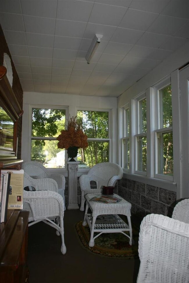 3530 8th Ave, Hudsonville, MI 49426 - photo 5