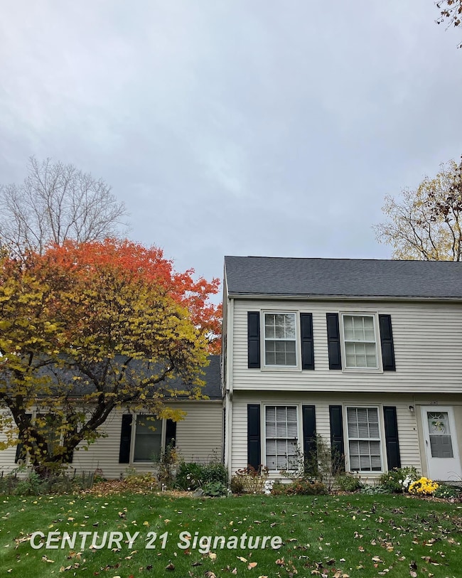 2140 Painted Post Dr unit 8, Flushing, MI 48433 - photo 3