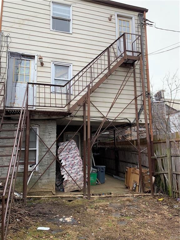 305 N 8th St, Allentown, PA 18102 - photo 7