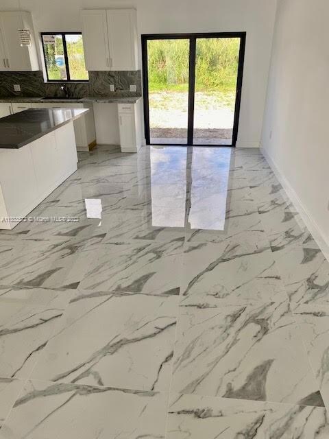 11251 SW 219th St, Miami, FL 33170 - photo 7