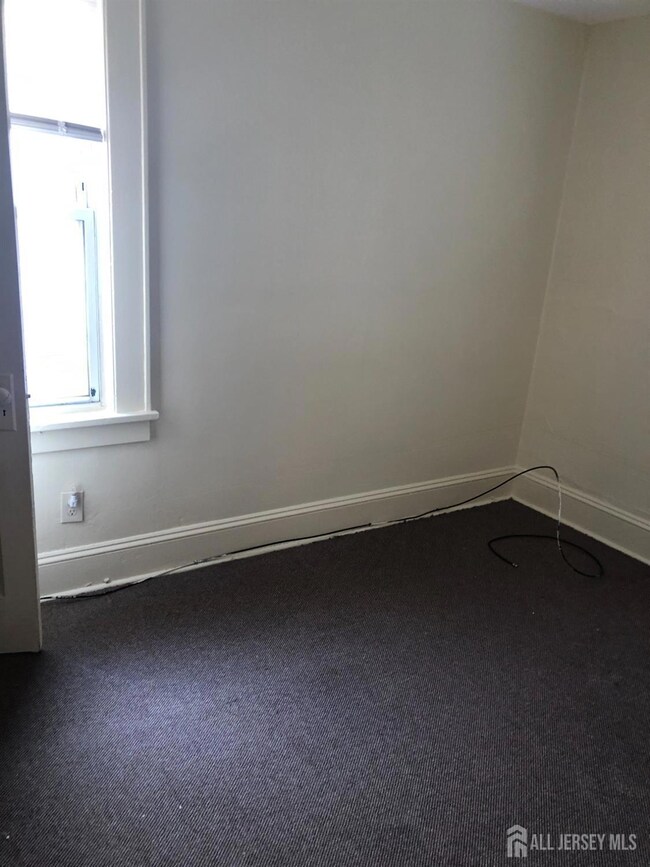 895-901 Port Reading Ave, Woodbridge Township, NJ 07064 - photo 5