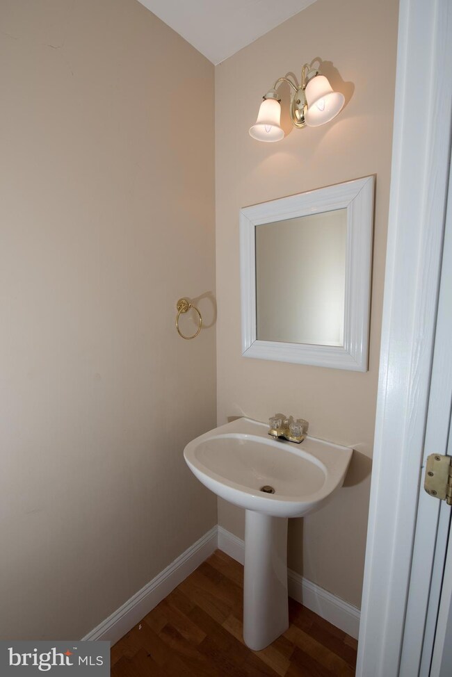 5202 Lightfoot Path, Columbia, MD 21044 - photo 5