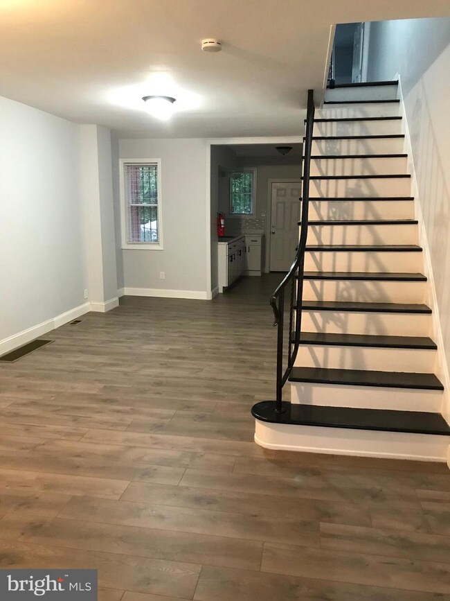 1347 Morton St, Camden, NJ 08104 - photo 3