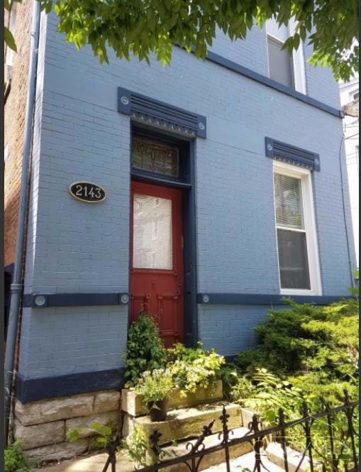 2143 W Clifton Ave, Cincinnati, OH 45219 - photo 4