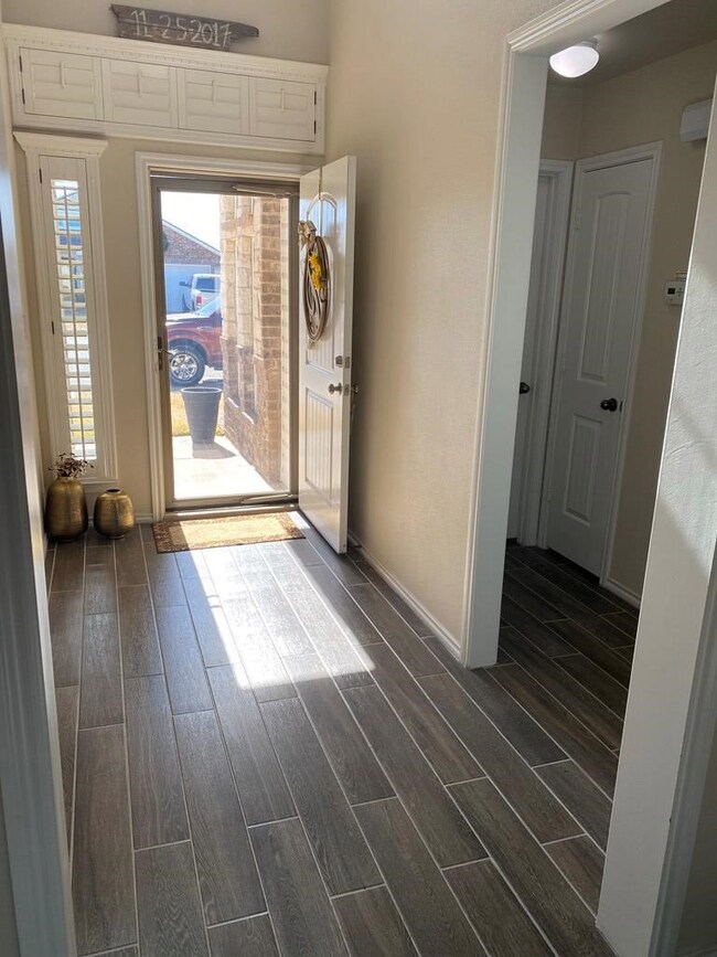 407 E 98th St, Odessa, TX 79765 - photo 4