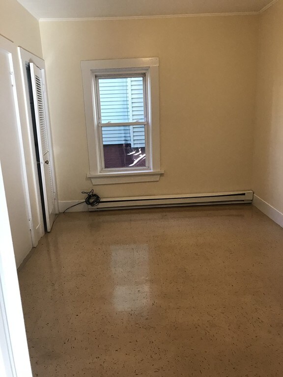 43 Richards St unit 1, Worcester, MA 01603 - photo 6