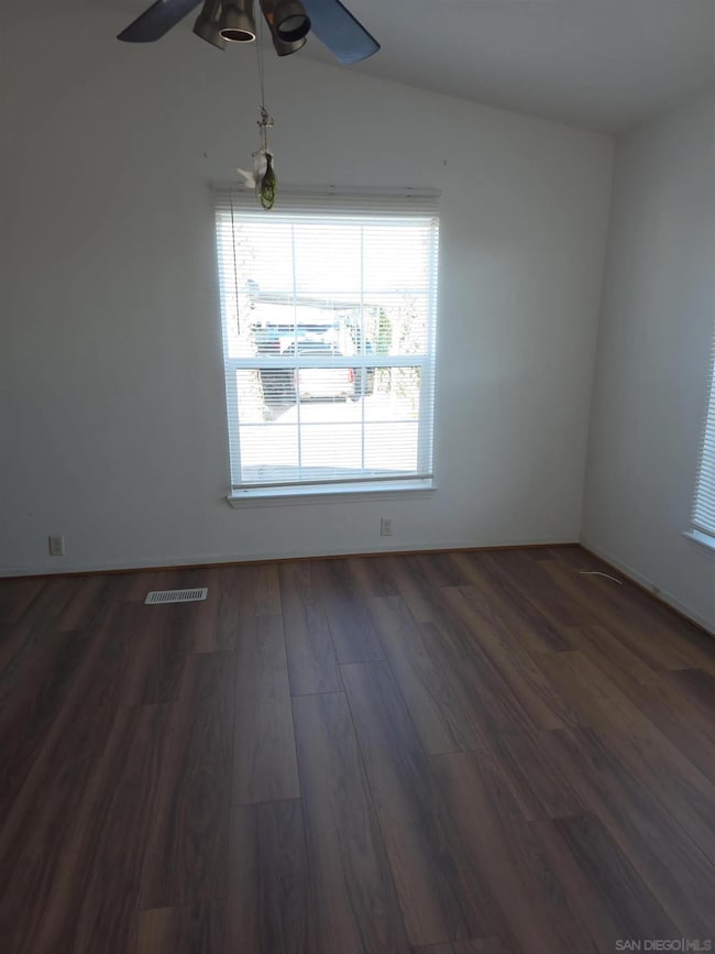 502 Anita St unit 50, Chula Vista, CA 91911 - photo 7