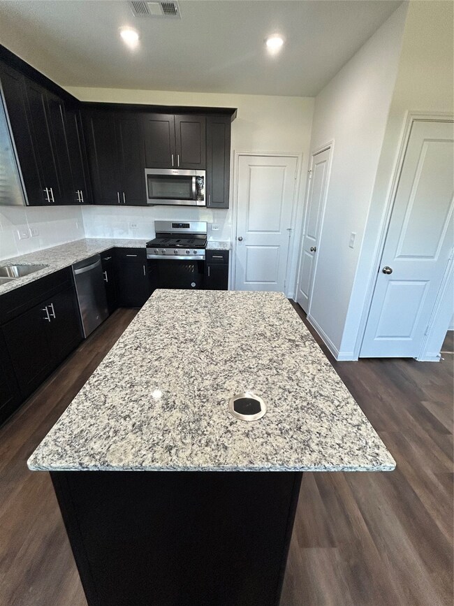 17919 Stone Picker Ct, Hockley, TX 77447 - photo 6