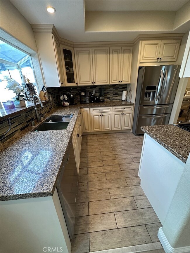 19017 Gault St unit 106, Reseda, CA 91335 - photo 5