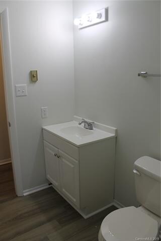 106 Birchwood Rd, Statesville, NC 28625 - photo 5