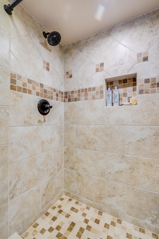 1778 Billy Casper Dr, El Paso, TX 79936 - photo 6