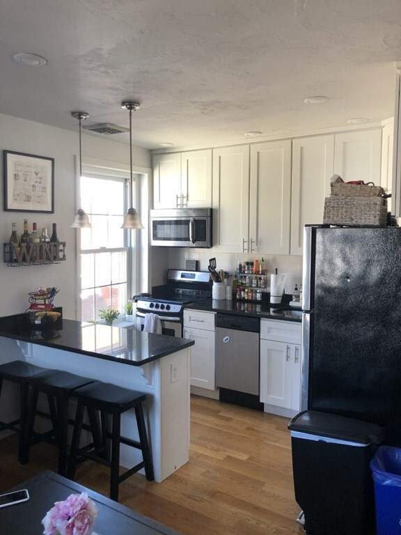 11 Cooper St unit 4, Boston, MA 02113 - photo 3