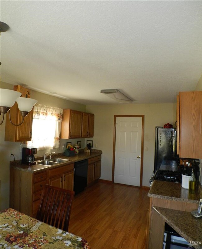 9514 Timber Wheel Ct, Fort Wayne, IN 46835 - photo 3