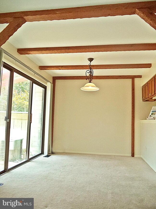 9303 Grazing Terrace, Montgomery Village, MD 20886 - photo 7