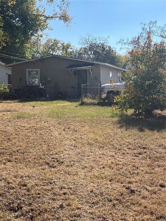 Back yard is fenced