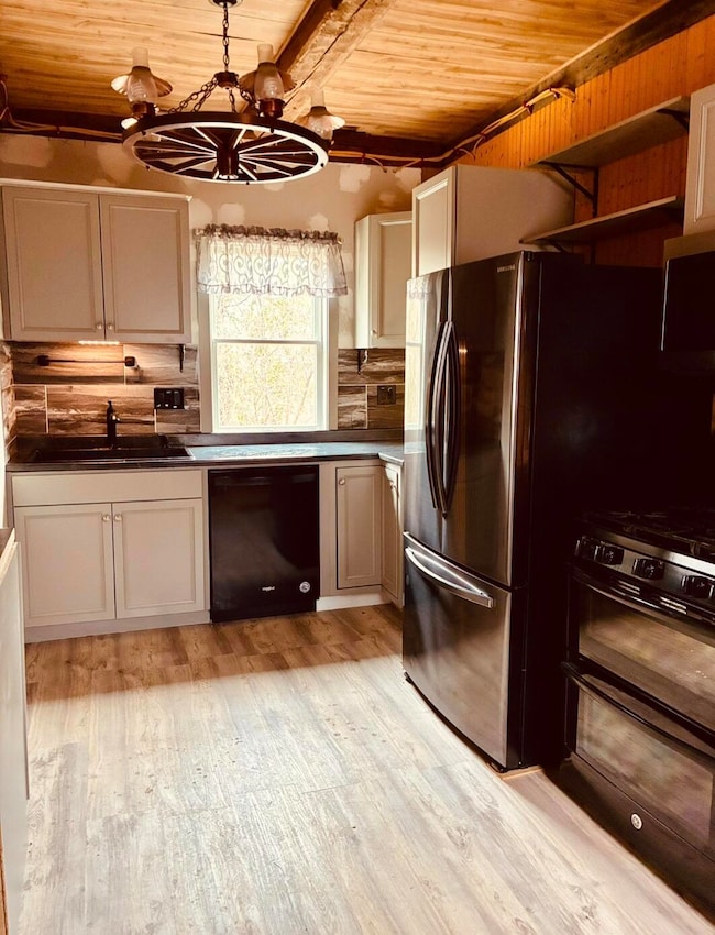 49 Liberty Rd, Washington, ME 04574 - photo 6