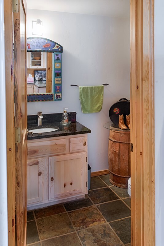Powder bath