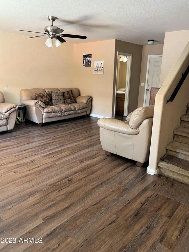 1347 S Mosley Ct unit III, Chandler, AZ 85286 - photo 3