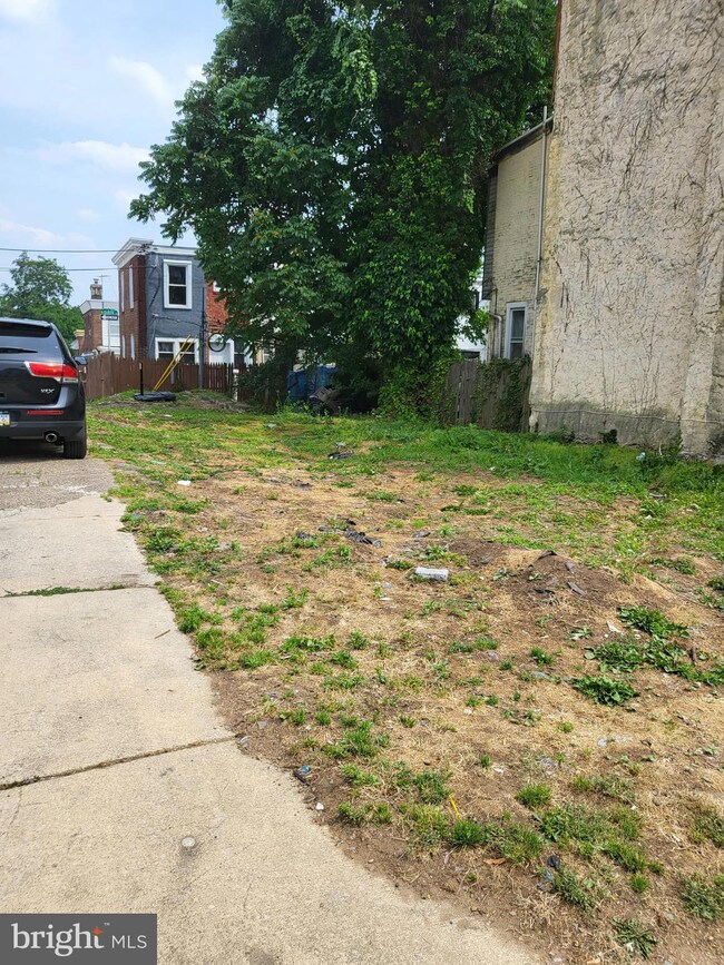 542 E Penn St, Philadelphia, PA 19144 - photo 2