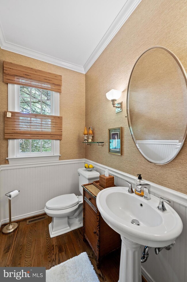 603 Portledge Dr, Bryn Mawr, PA 19010 - photo 7