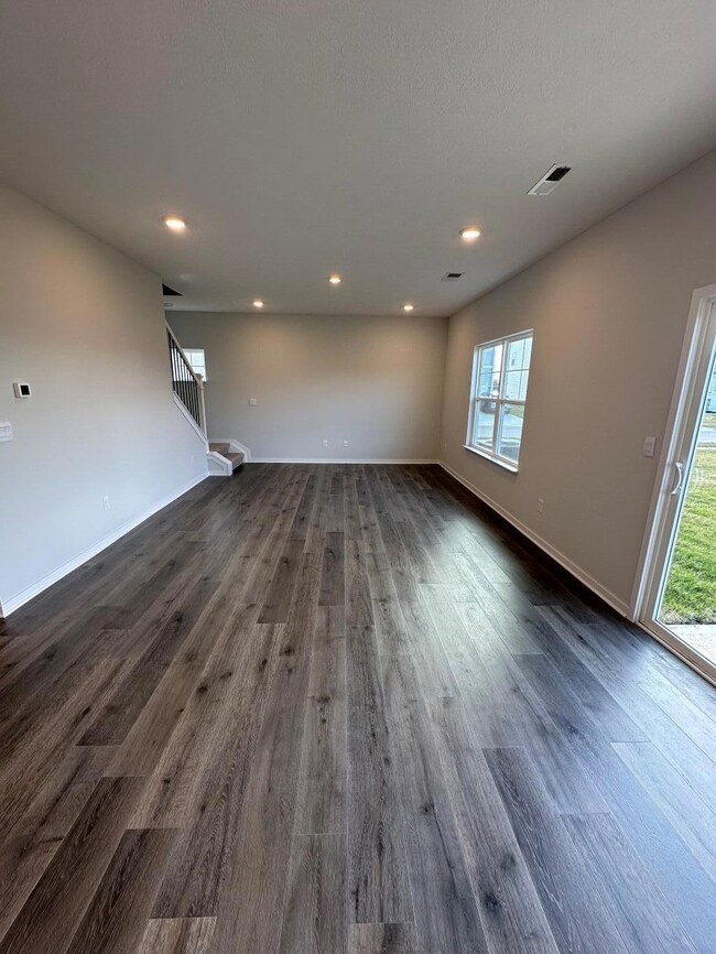 1497 Raley Way, New Rome, OH 43228 - photo 4