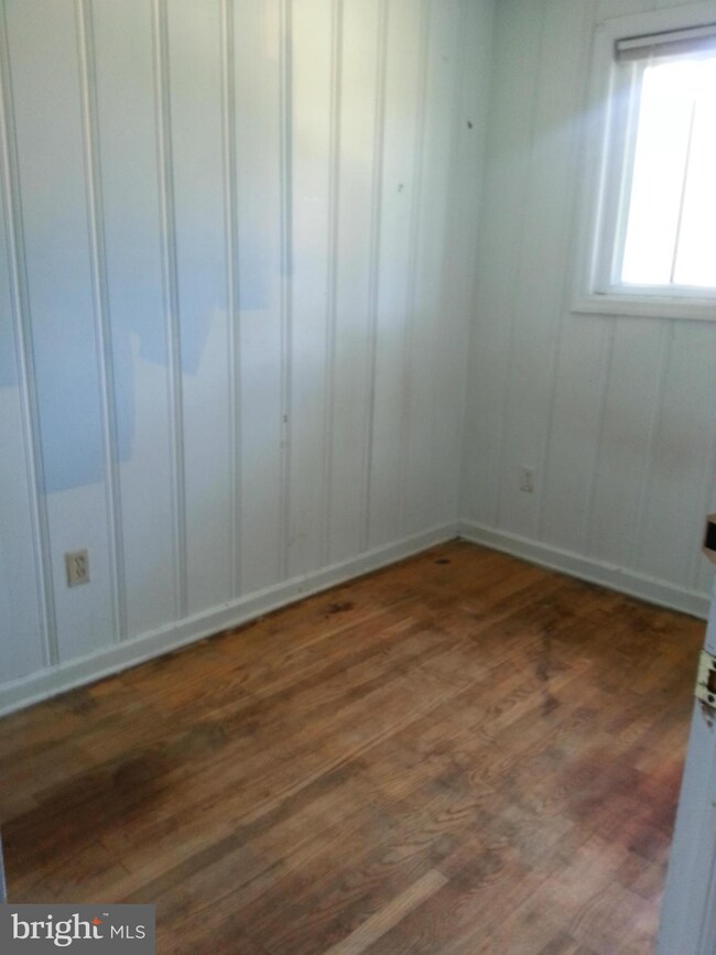 8008 24th Ave, Hyattsville, MD 20783 - photo 6