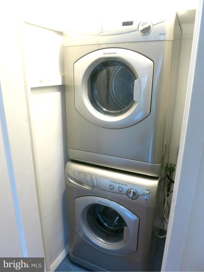 1642 Preston Rd, Alexandria, VA 22302 - photo 6