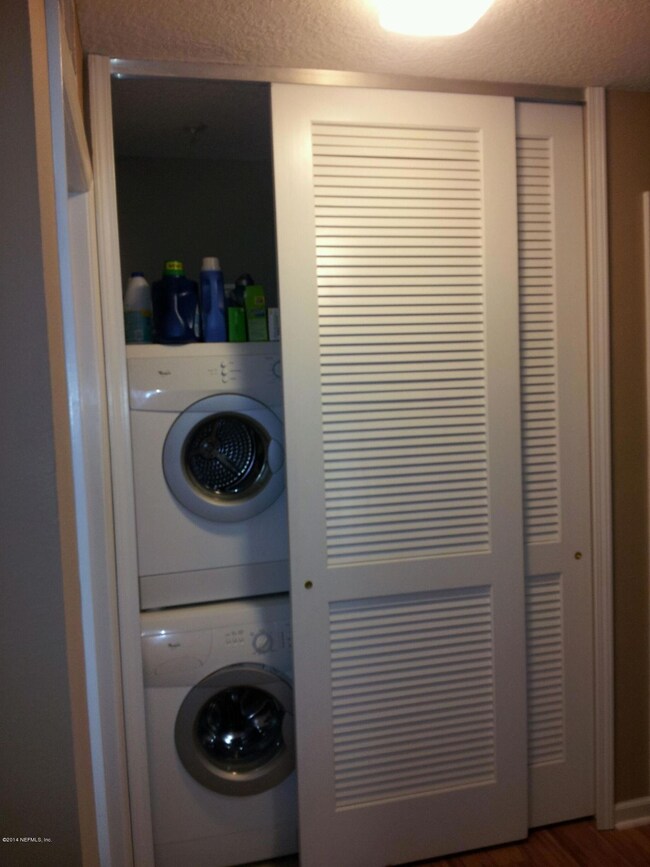 2200 Marsh Hawk Ln, #604 (washer dryer)