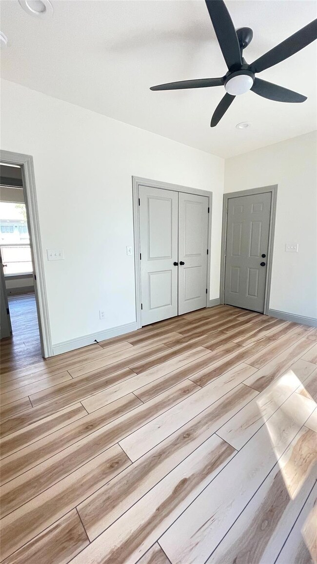 1010 Elm St, Bonham, TX 75418 - photo 7