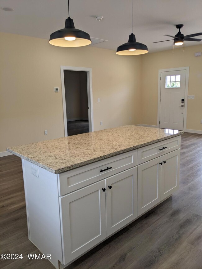 PXL_20240723_213859005