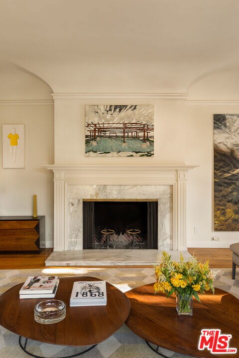 3818 Hollyline Ave, Sherman Oaks, CA 91423 - photo 5