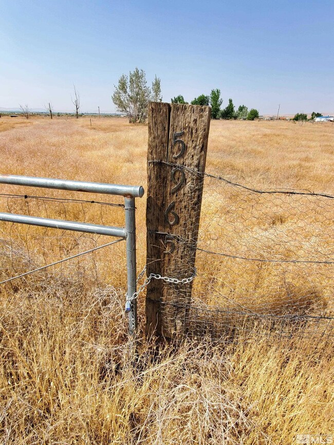 5965 Eagle St, Winnemucca, NV 89445 - photo 6