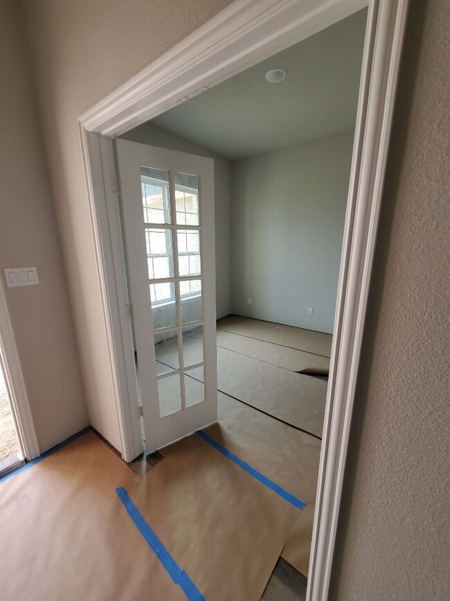 5021 Freestone Dr, Weatherford, TX 76085 - photo 3