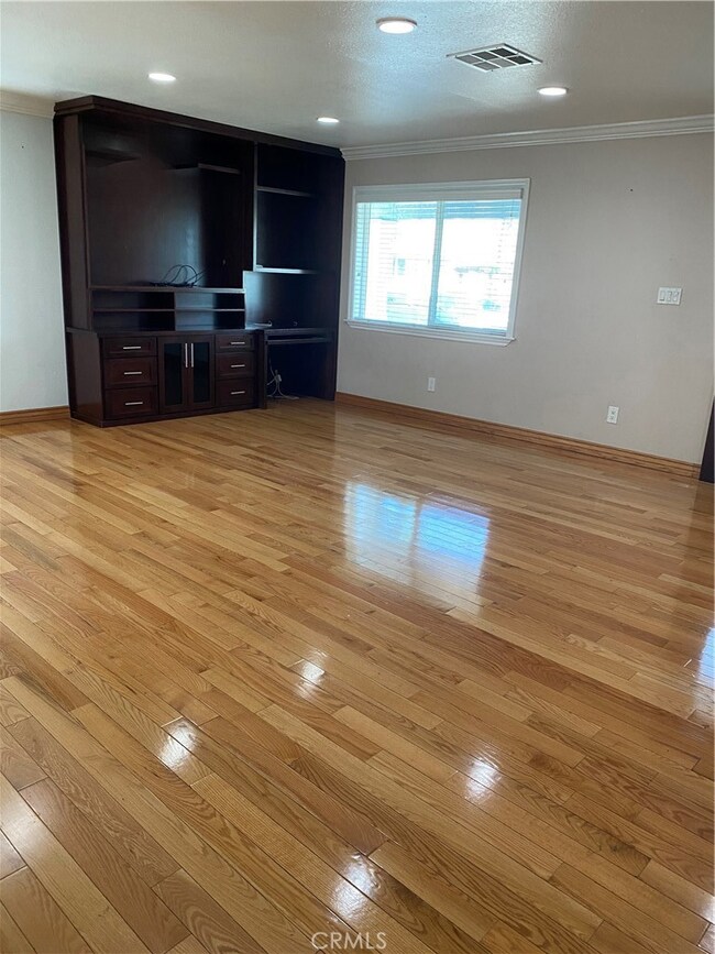 5813 Oliva Ave, Lakewood, CA 90712 - photo 7