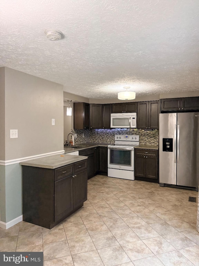 3750 Timahoe Cir, Nottingham, MD 21236 - photo 7