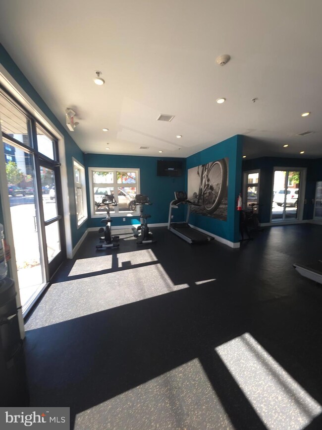 3925 Haverford Ave unit 305, Philadelphia, PA 19104 - photo 7