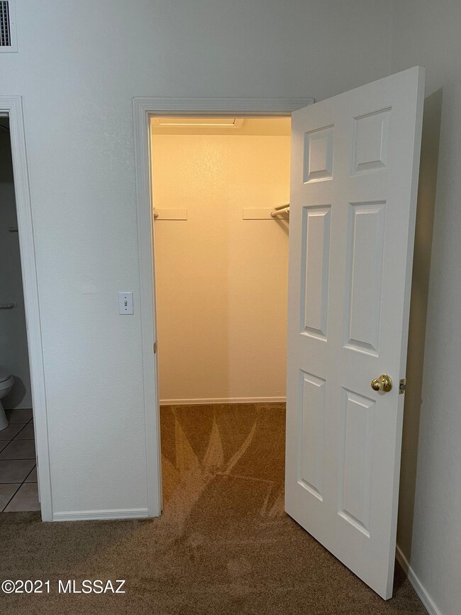 1205 E Greenlee Rd unit 3, Tucson, AZ 85719 - photo 4