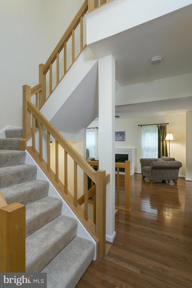 34 Tivoli Lake Ct, Silver Spring, MD 20906 - photo 3