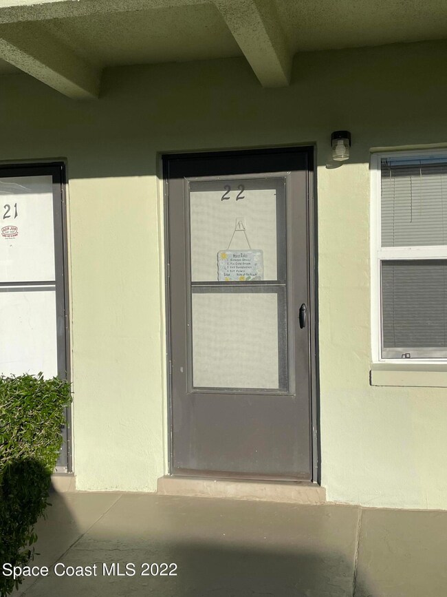 5600 N BANANA RIVER BLVD UNIT 22 CB FL 3