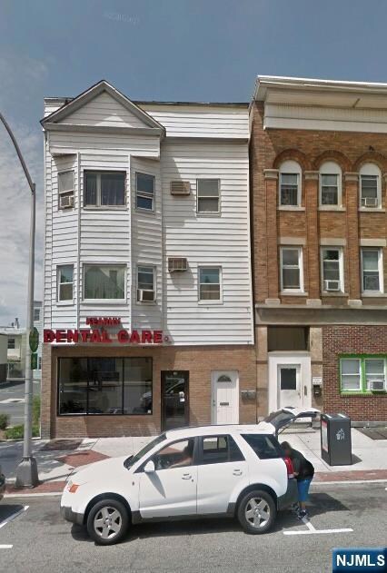 17 Kearny Ave unit 1, Kearny, NJ 07032 - photo 2