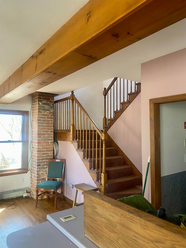 6 Highland St, Newton, NH 03858 - photo 6