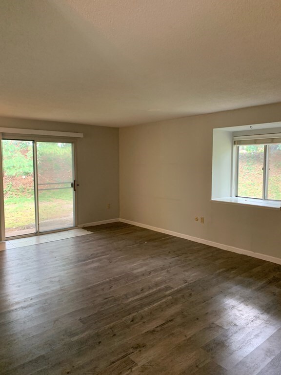 22H Beals Cove Rd unit H, Hingham, MA 02043 - photo 5