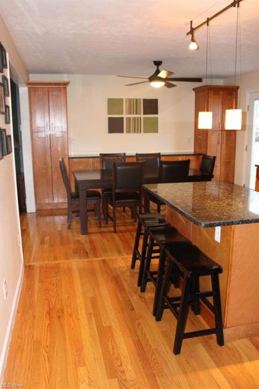 Spacious Kitchen and Dining Room Area!