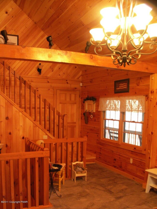 320 Mountain View Dr, Jim Thorpe, PA 18229 - photo 5