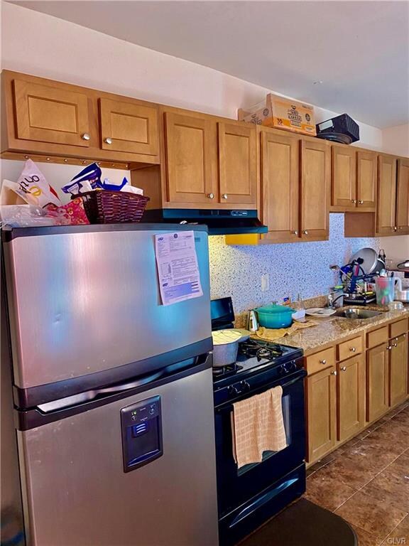 335 N Franklin St, Allentown, PA 18102 - photo 6