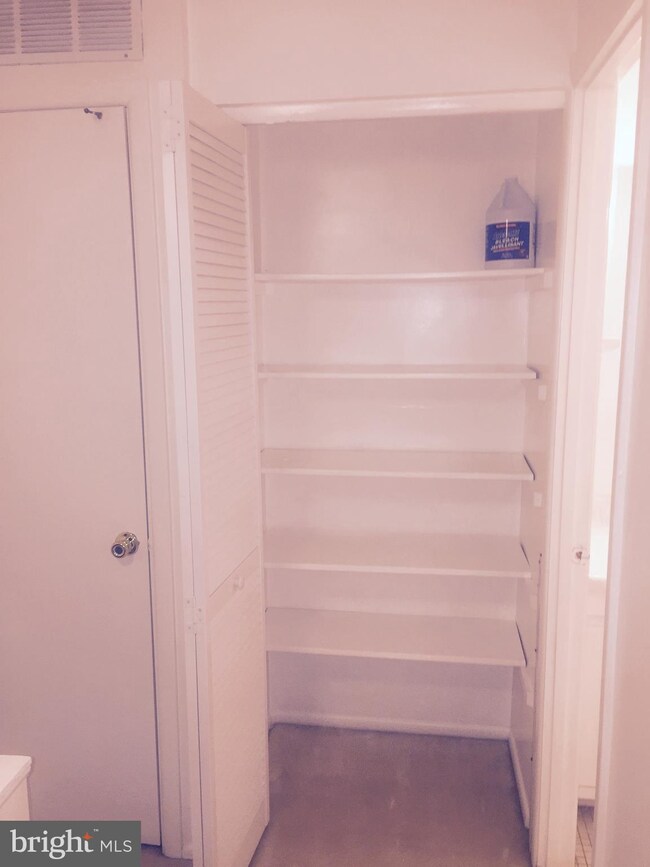 3805 El Camino Place unit 25, Alexandria, VA 22309 - photo 7